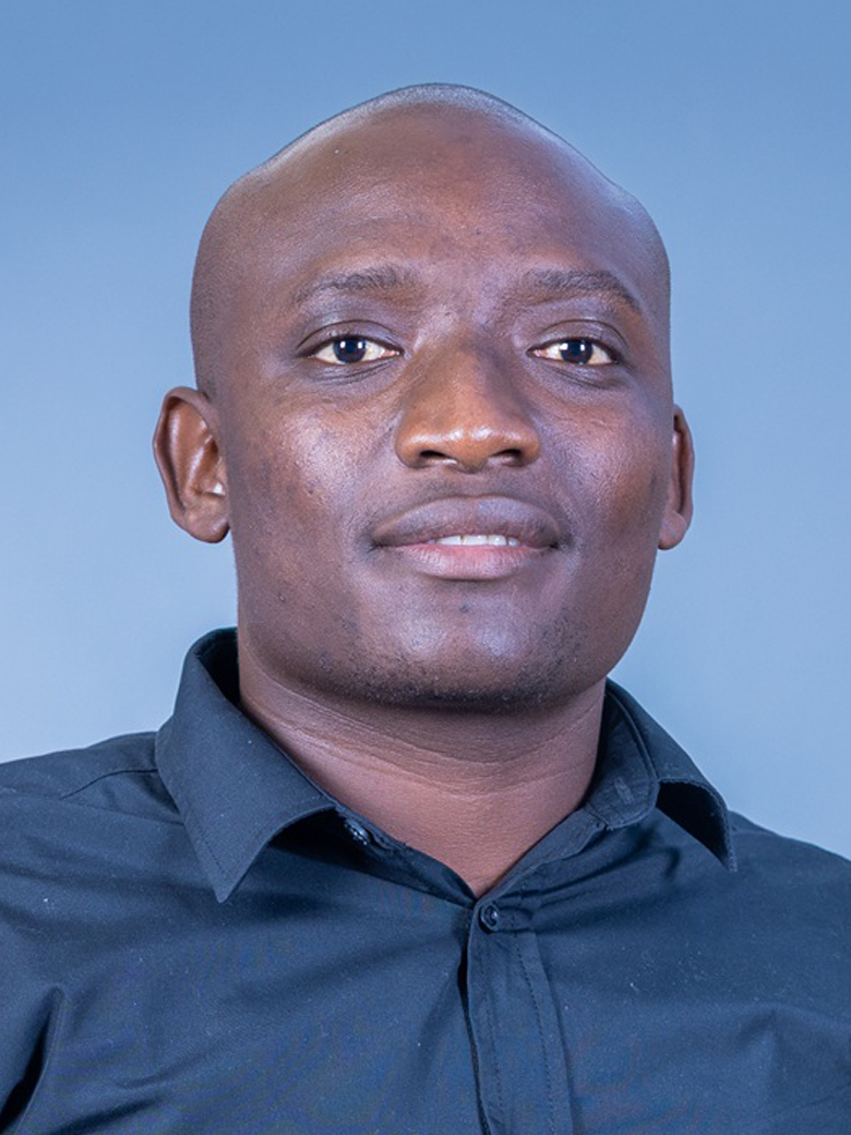 Mr SM Ndlovu